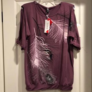 NWT-purple top with feather design
